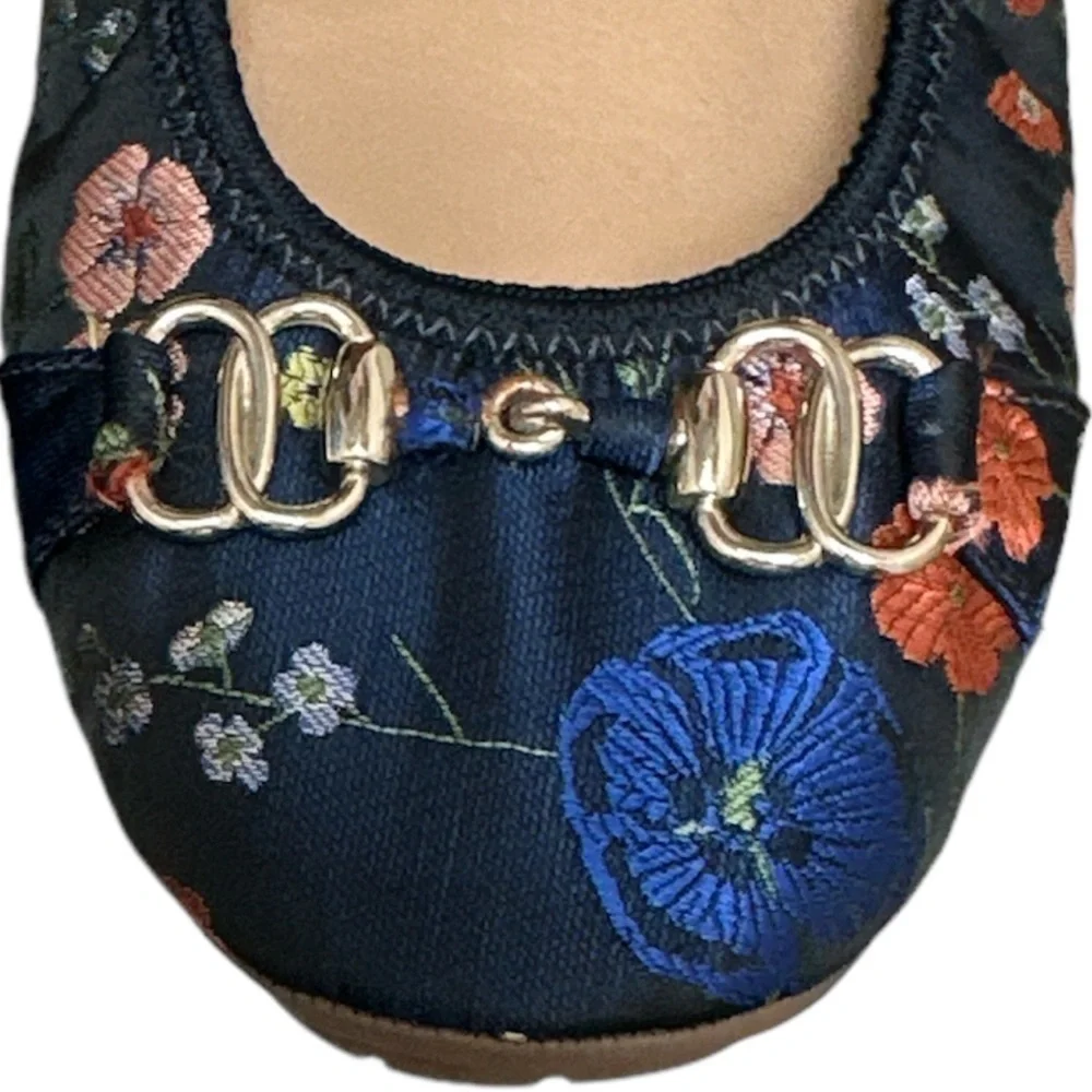 Me Too Olympia Ballet Flat Satin Floral w/ Metal Bit Trim Cushioned Driving Sole
